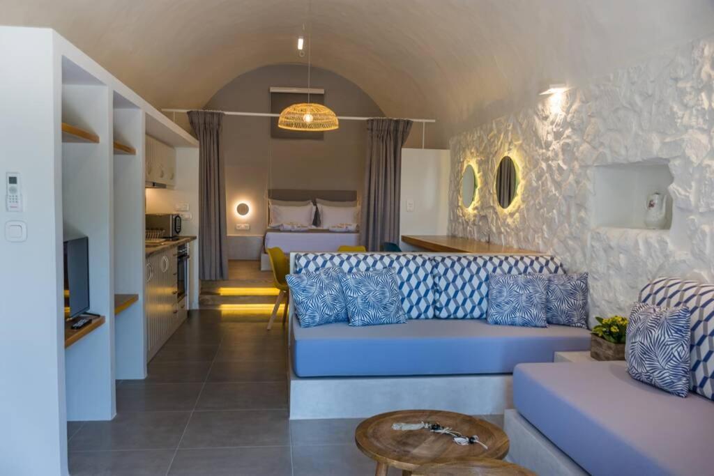 Casa Tholari Al Mare Villa Pera Gyalos Екстериор снимка