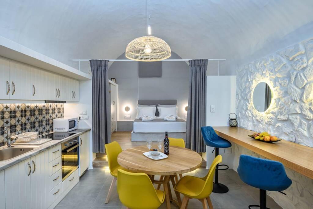 Casa Tholari Al Mare Villa Pera Gyalos Екстериор снимка