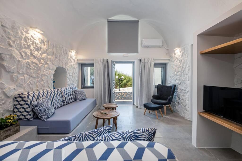 Casa Tholari Al Mare Villa Pera Gyalos Екстериор снимка
