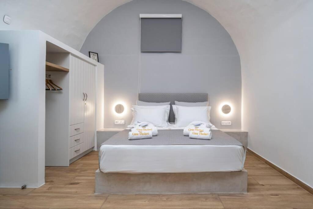 Casa Tholari Al Mare Villa Pera Gyalos Екстериор снимка