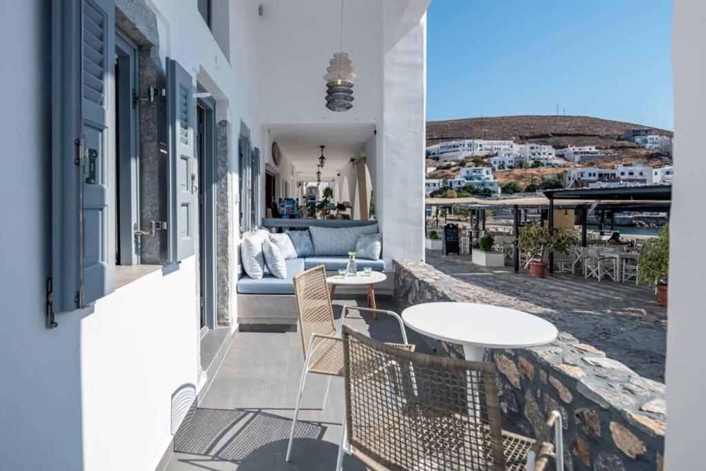 Casa Tholari Al Mare Villa Pera Gyalos Екстериор снимка